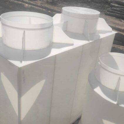 dvojkomorový septik a valcová nádrž ZSN